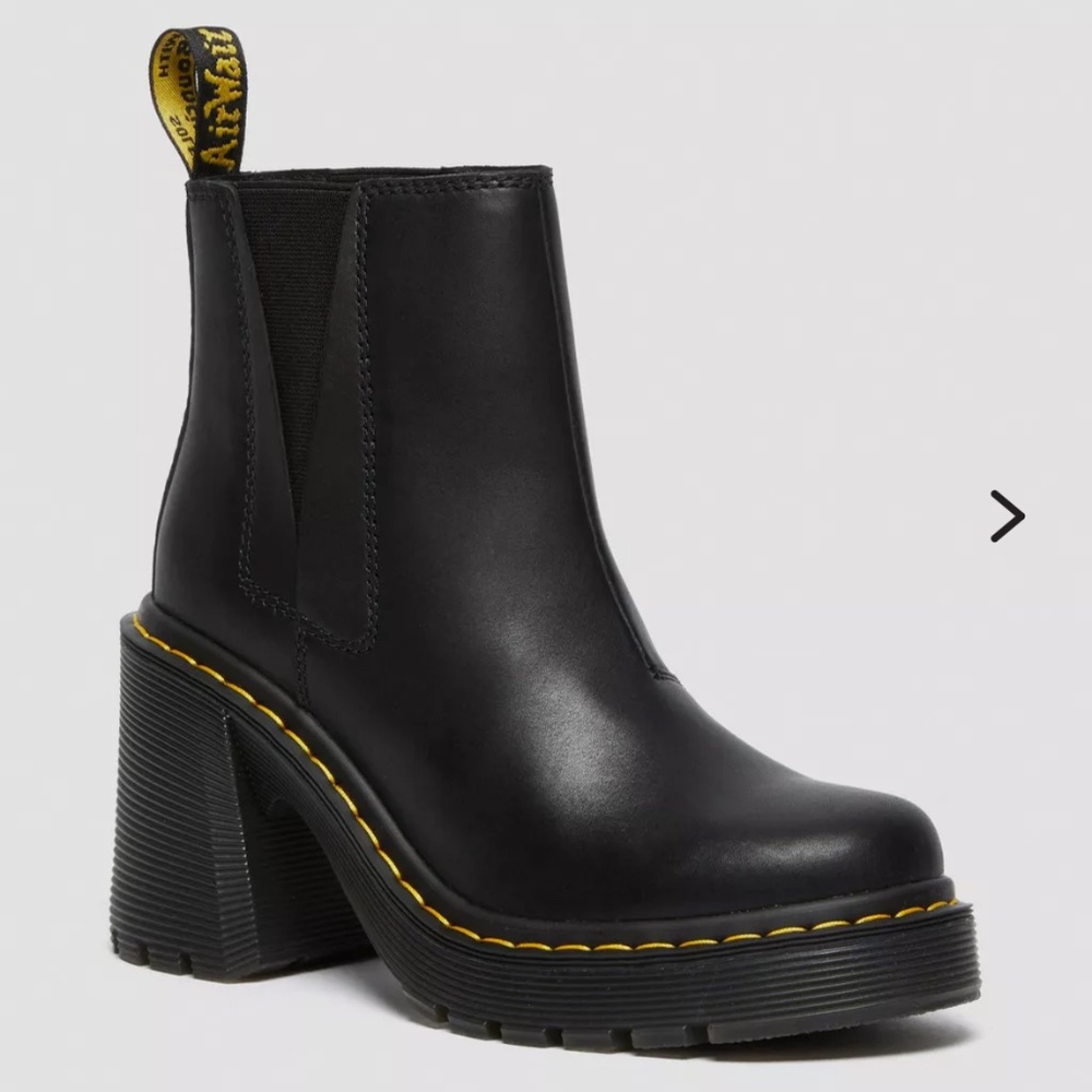 Dr Marten Chelsea Boots